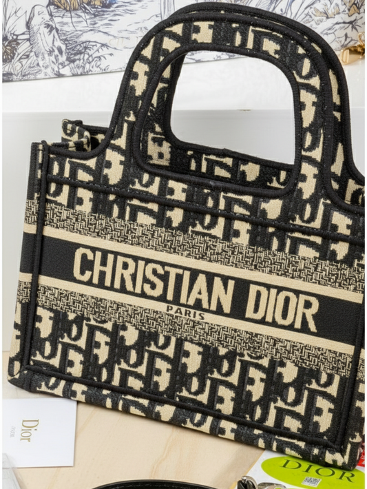 Dior Oblique Book Tote and Wallet Set